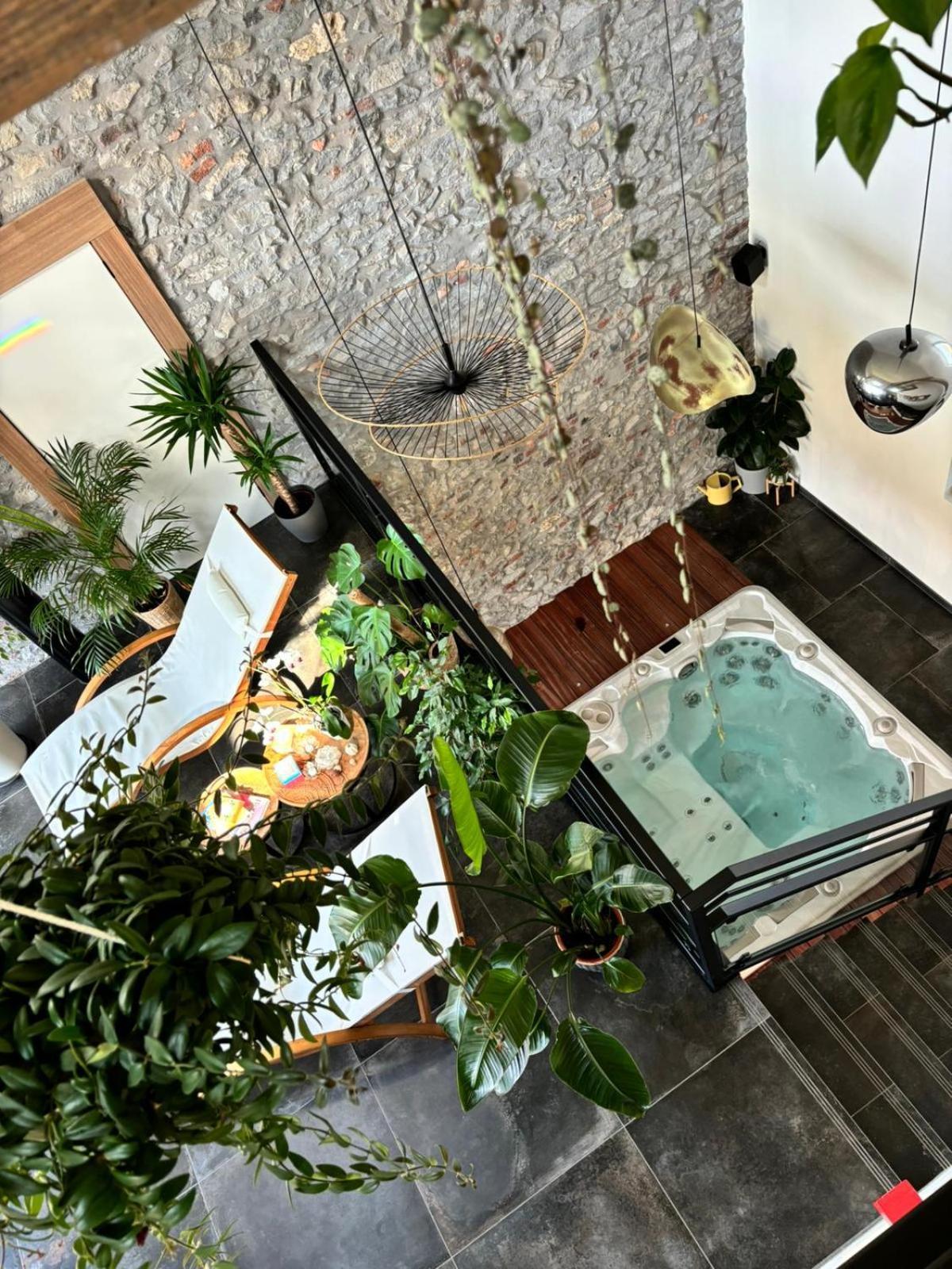 La Tour Obin Bed and Breakfast Philippeville Εξωτερικό φωτογραφία