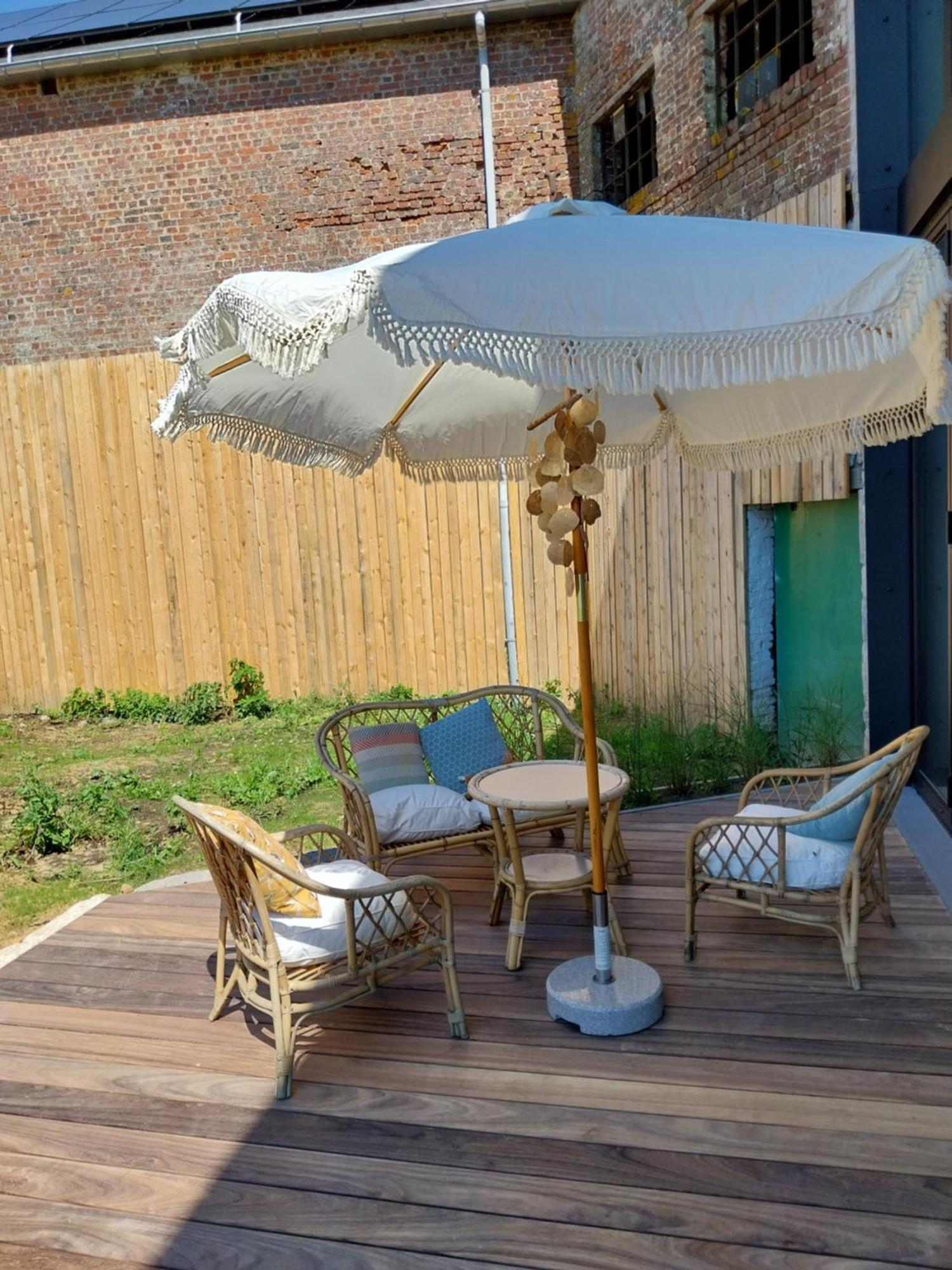 La Tour Obin Bed and Breakfast Philippeville Εξωτερικό φωτογραφία