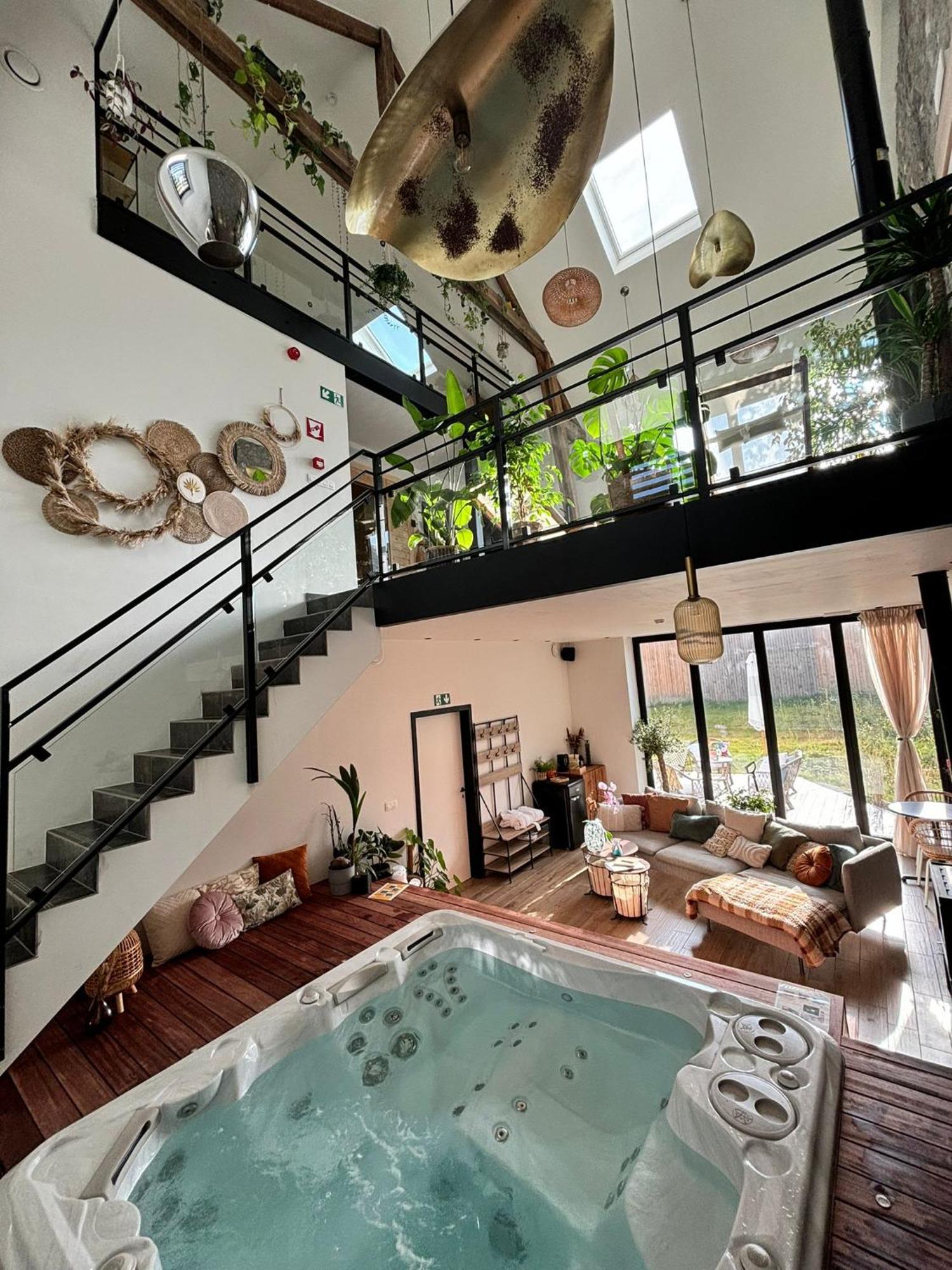 La Tour Obin Bed and Breakfast Philippeville Εξωτερικό φωτογραφία